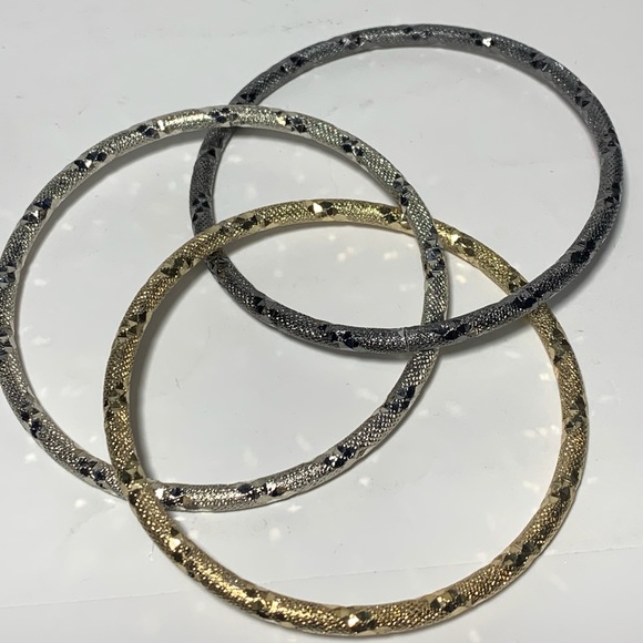 Bracelet - Picture 1 of 1